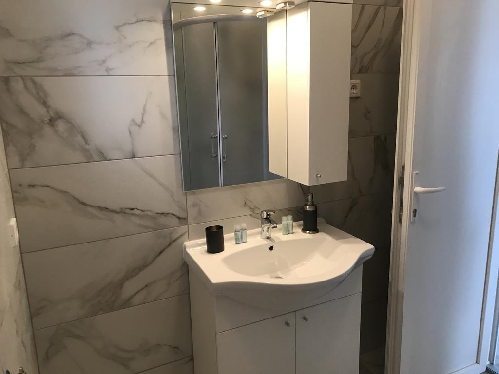 Moro Apartment